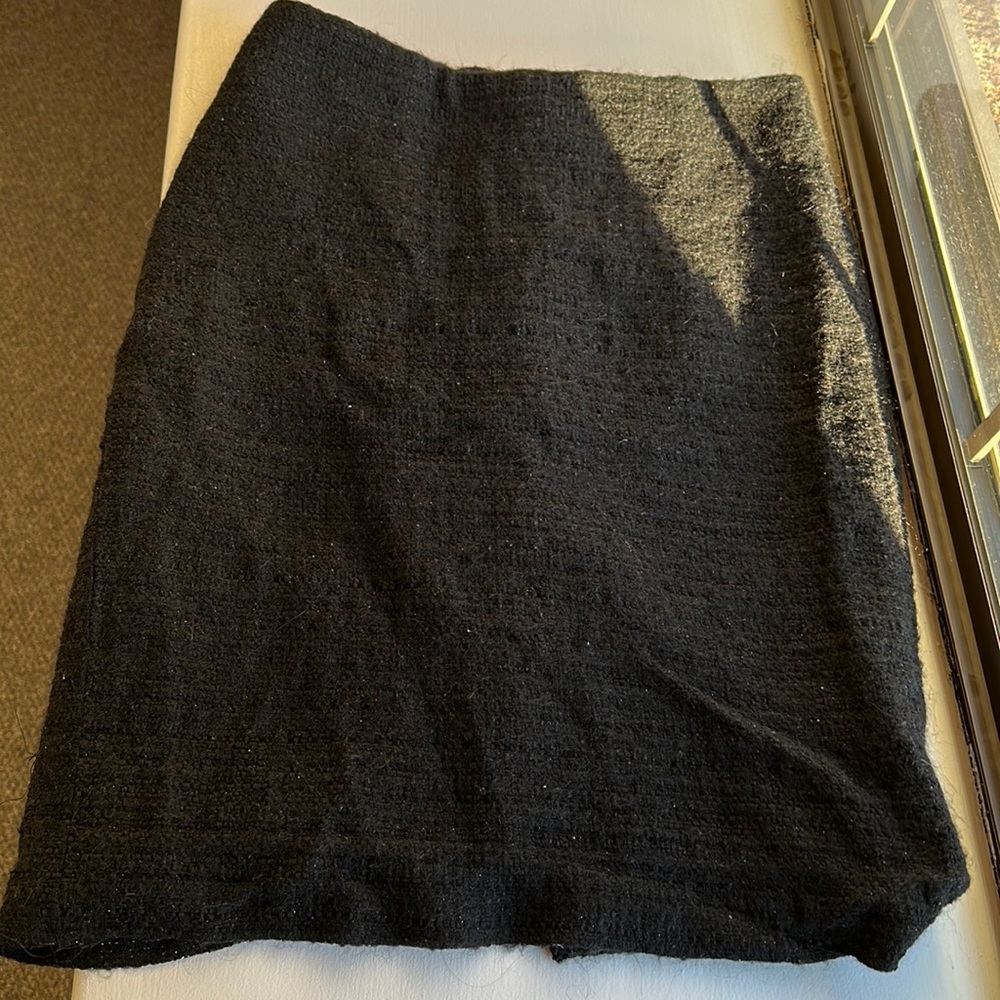 Theory size 4 wool skirt